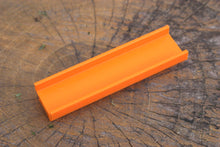 Load image into Gallery viewer, Blasters3D Top Nerf Rail (5-Slots) for Zuru X-Shot Reflex 6 and Adventure Force Destroyer Revolver Blasters - Clip On Performance Mod for Foam Dart Toy - No Tools Needed