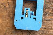 Load image into Gallery viewer, DIY Adapter for Bauer 20V Battery to Hart 20V Power Tool - Interchange Batteries Between Brands - Single Battery Does It - EveryThang3D