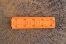 Load image into Gallery viewer, Blasters3D Top Nerf Rail (5-Slots) for Zuru X-Shot Reflex 6 and Adventure Force Destroyer Revolver Blasters - Clip On Performance Mod for Foam Dart Toy - No Tools Needed