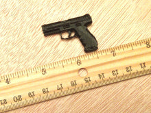 Load image into Gallery viewer, VP9 Pistol 1/6 Scale Miniature Gun