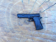 Load image into Gallery viewer, J.W. 2011 Combat Master Pistol 1/6 Scale Miniature Gun Replica