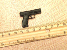 Load image into Gallery viewer, VP9 Pistol 1/6 Scale Miniature Gun