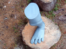 Load image into Gallery viewer, Legs for EveryThang3D Life-Size 4.5&#39; Tall Area 51 &quot;The Grey&quot; Statue - Roswell Grays New Mexico - Unidentified Flying Object UFO