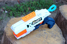 Load image into Gallery viewer, Blasters3D Top Picatinny Rail (7-Slots) for Zuru X-Shot Reflex 6 and Adventure Force Destroyer Revolver Blasters - Clip On Performance Mod for Foam Dart Toy - No Tools Needed