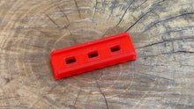 Load image into Gallery viewer, Blasters3D Top Picatinny Rail (7-Slots) for Zuru X-Shot Fury 4 Revolver Blaster - Clip On Performance Mod for Foam Dart Toy - No Tools Needed