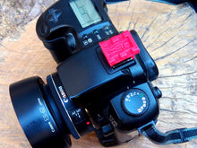 Load image into Gallery viewer, Flash Hot Shoe Picatinny Rail (2 Slots) (PT+) - Digital Camera - Work with Tactical Flashlight, Red Dot Scope, Laser Sight - Airsoft3D