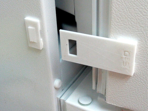 Refrigerator Door Lock - Energy Efficiency - Reduce Spoilage - EveryThang3D